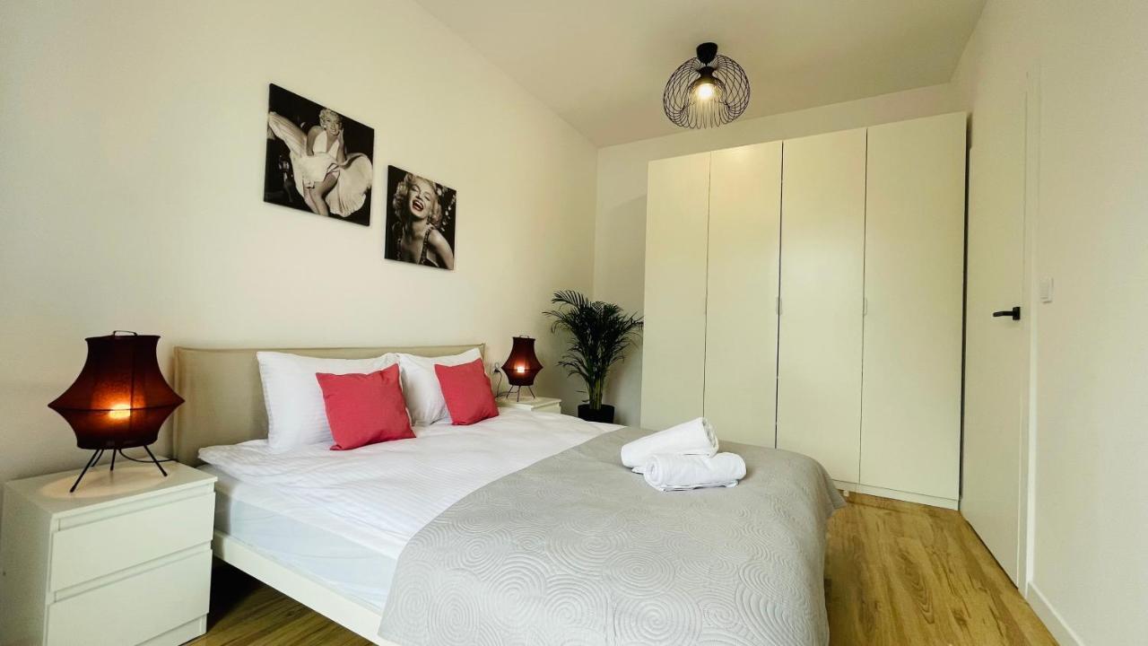 Jm Millennium Kaweczynska 37 Apartman Varsó Kültér fotó